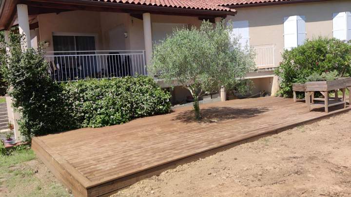 Installation de terrasse Cazères