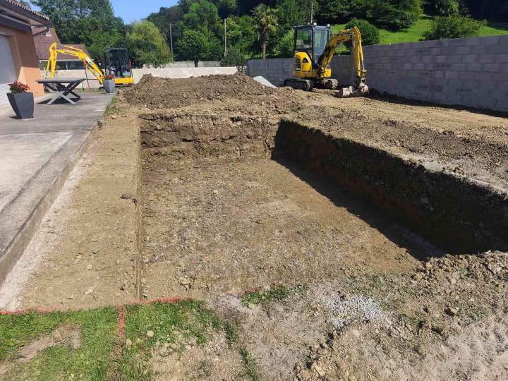 Terrassement de terrain à Cazères